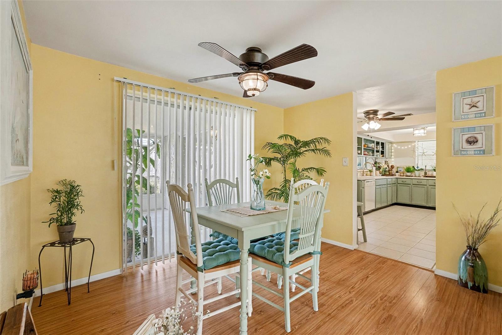 LA VILLA GARDENS - Residential