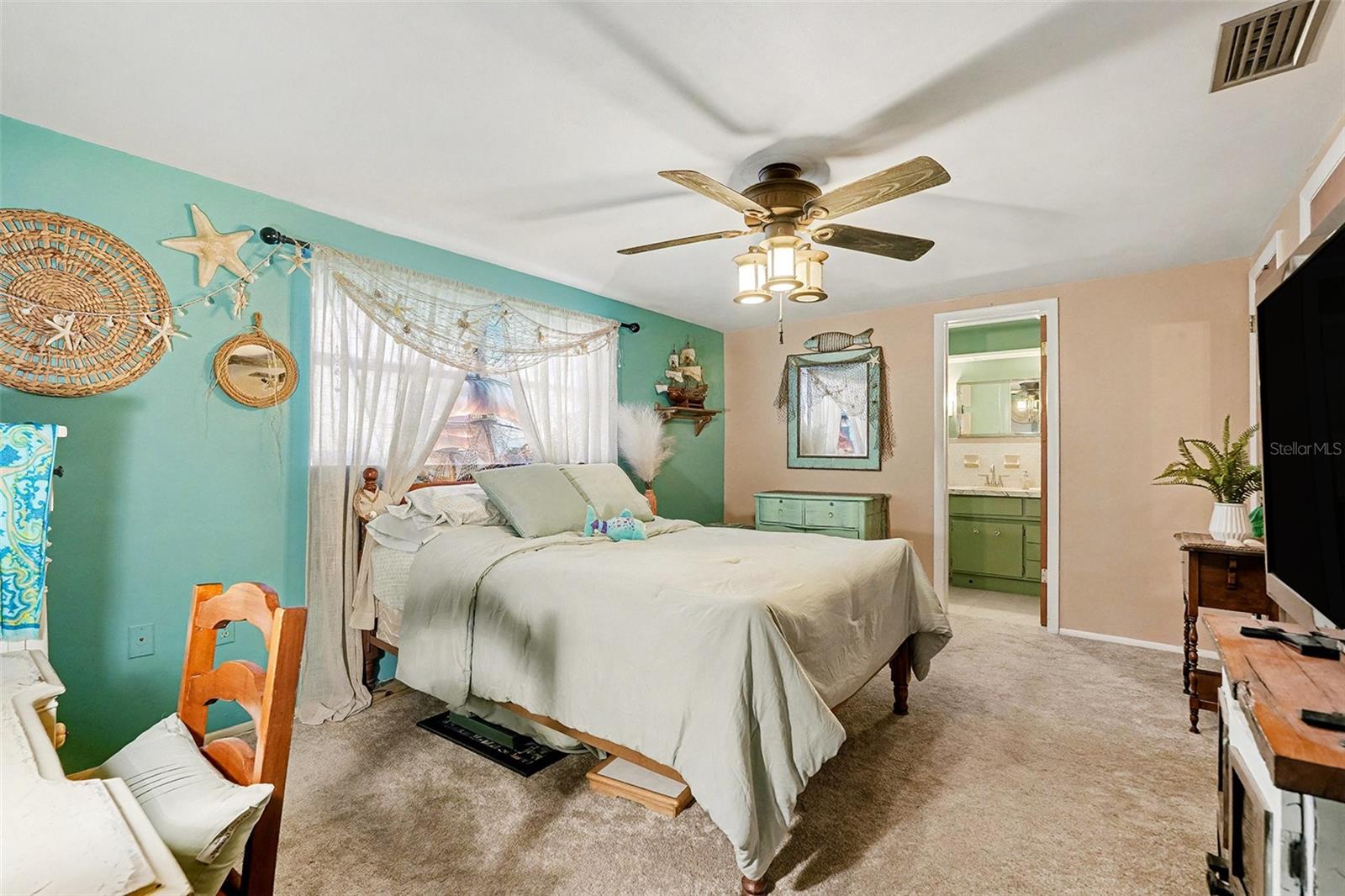 LA VILLA GARDENS - Residential