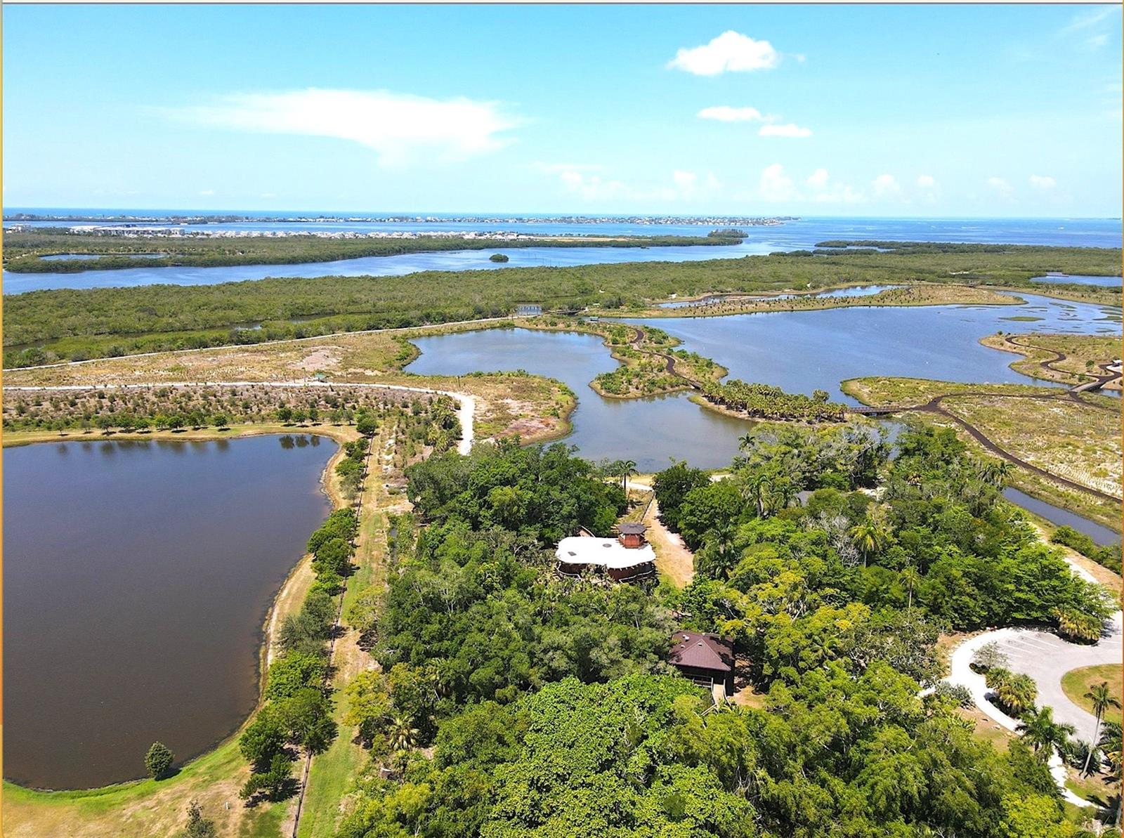 ESTUARY - Residential