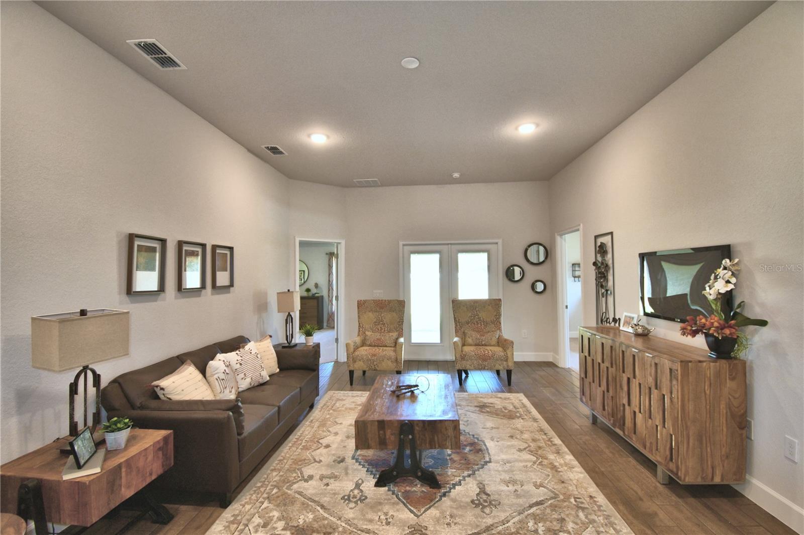 MAGNOLIA PARK - Residential