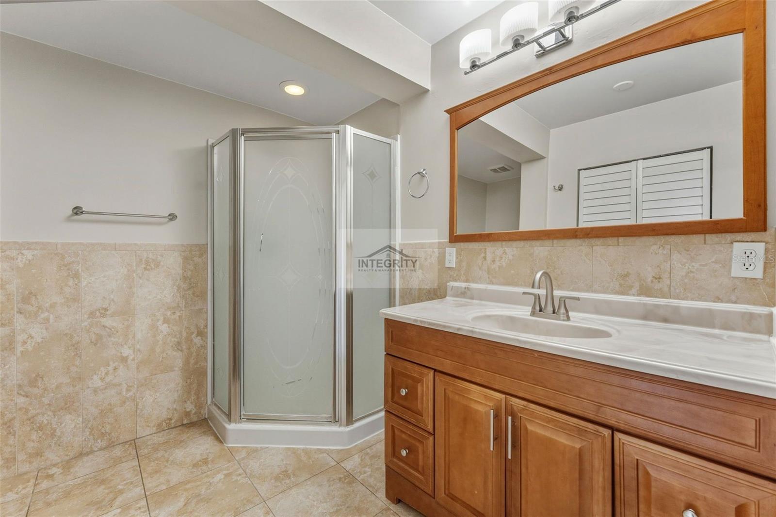 MARGARET ANNE SUB REVI - Residential Lease