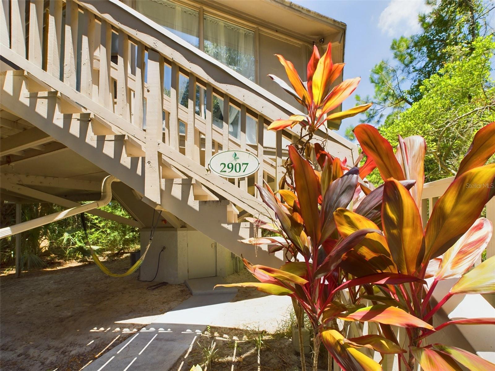 GRENELEFE LAKE LOFT CONDO UNIT 01 PH 01 - Residential