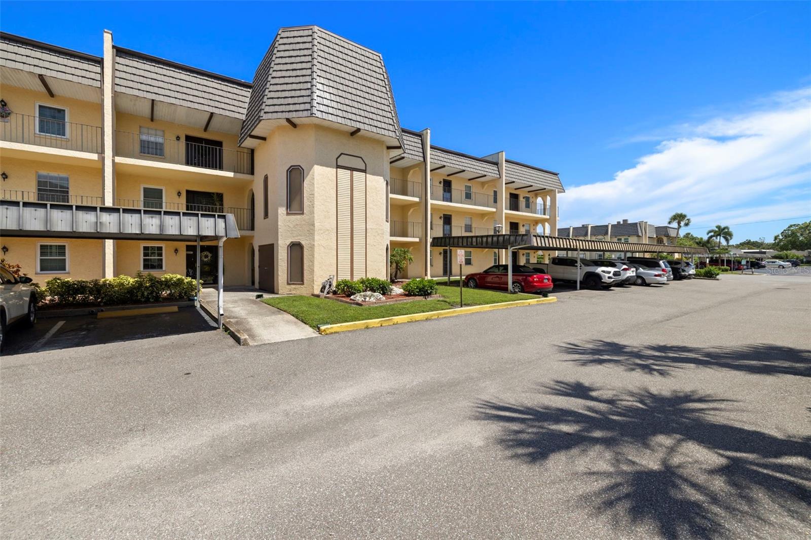 Welcome to your dream condo in the heart of Seminole! Nestled in the highly desirable Cordova Green community within Bardmoor, this beautifully updated 2-bedroom, 2-bathroom unit combines comfort, style, and convenience. Inside, you'll find a completely renovated kitchen featuring brand-new cabinets and countertops, with enough space for a cozy breakfast table. The entire unit has been freshly painted and boasts durable ceramic tile flooring throughout. A new A/C system and water heater have also been recently installed for peace of mind.
The spacious primary bedroom includes a large walk-in closet and a private en-suite bathroom with a tub, while the second bedroom—located just off the living room—features its own en-suite with a walk-in shower. Both bathrooms have been tastefully updated with new vanities, lighting, and toilets.
Step outside to the screened-in balcony and enjoy tranquil views of the community pool, the perfect spot for savoring morning coffee or unwinding in the evening. The in-unit laundry is neatly tucked away in a large storage closet on the balcony. And coming soon—brand-new, hurricane-rated sliding glass doors will be installed (pending vendor scheduling), adding both value and storm protection.
Situated on the third floor with convenient elevator access, this condo is just steps from the heated community pool and spa. Whether you're seeking a seasonal escape or a year-round residence, this home has it all. Centrally located in Pinellas County, Bardmoor offers proximity to the beaches, shopping, dining, and endless local attractions.
Don’t miss this opportunity—schedule your private tour today!