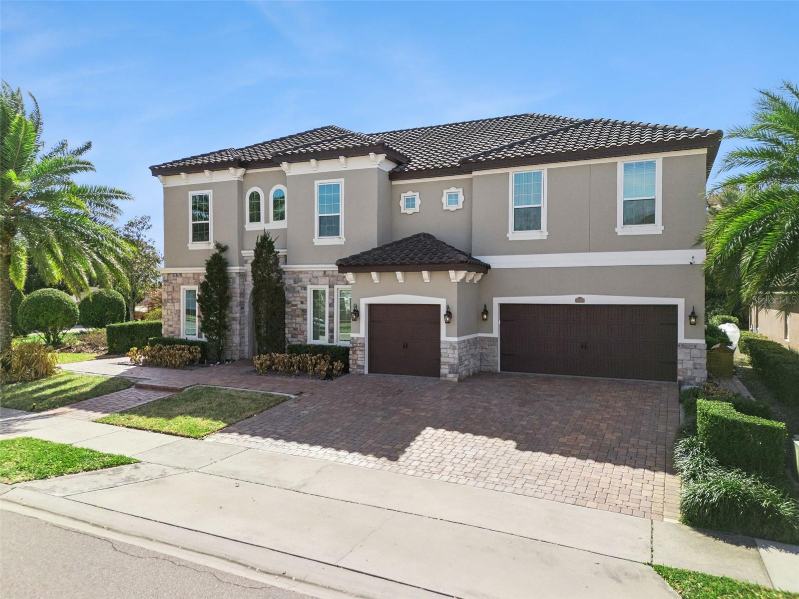 TWINWATERS - Residential