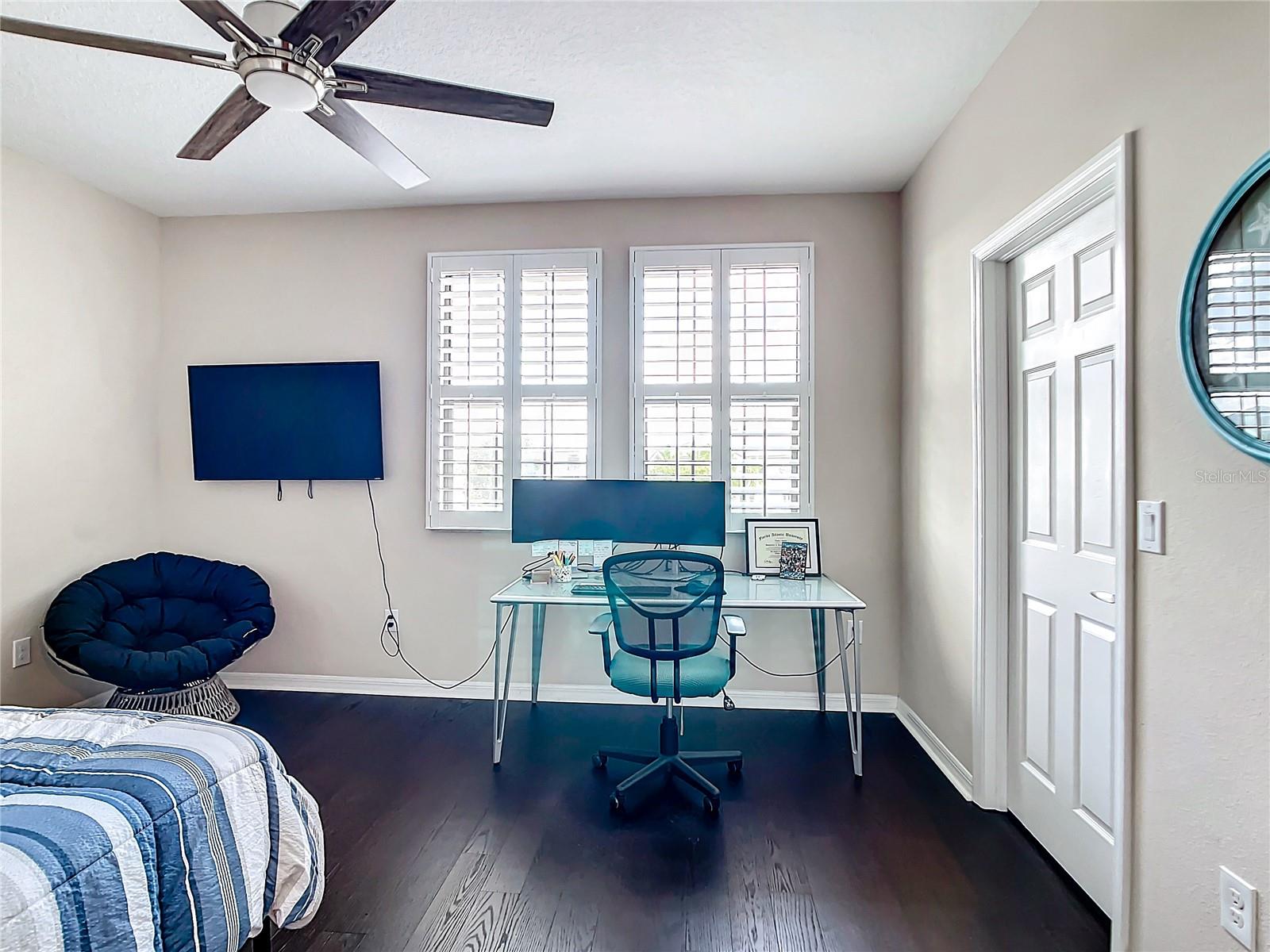 MAPLE GLEN/7 OAKS - Residential