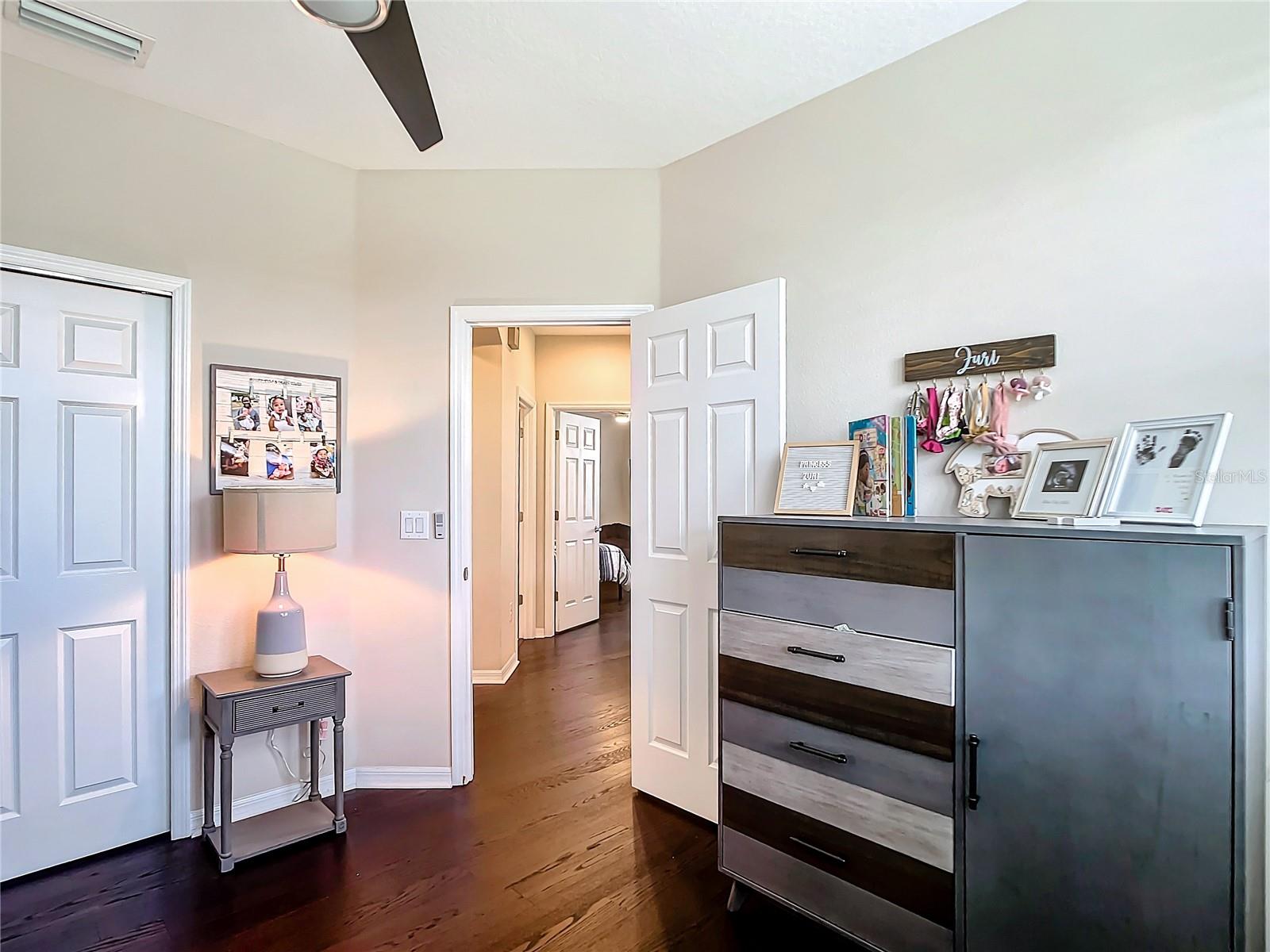 MAPLE GLEN/7 OAKS - Residential