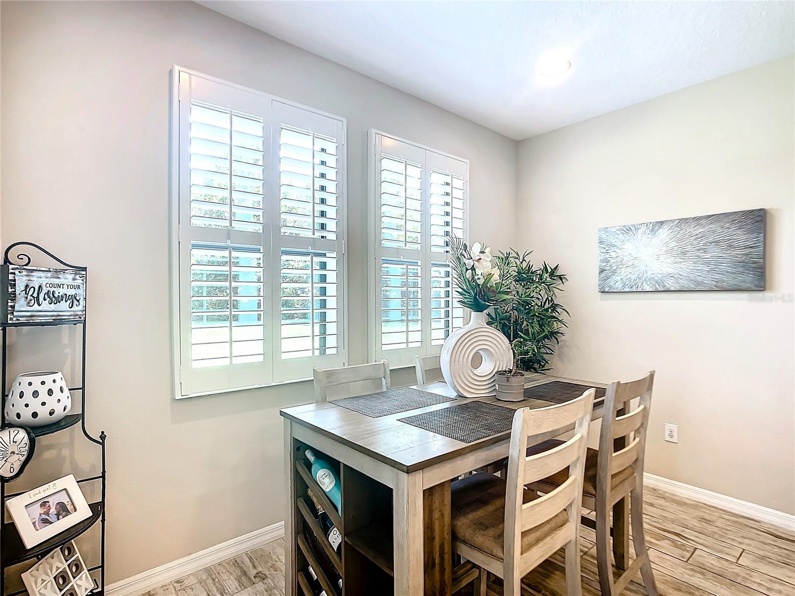 MAPLE GLEN/7 OAKS - Residential