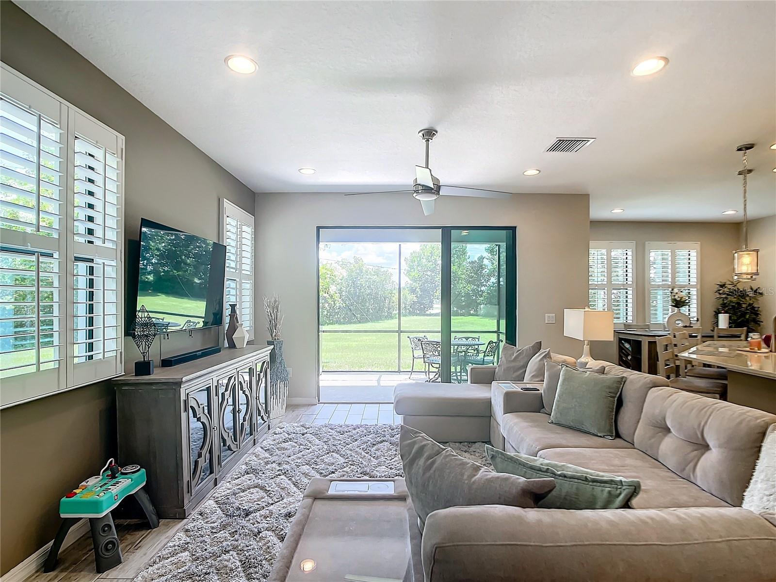 MAPLE GLEN/7 OAKS - Residential