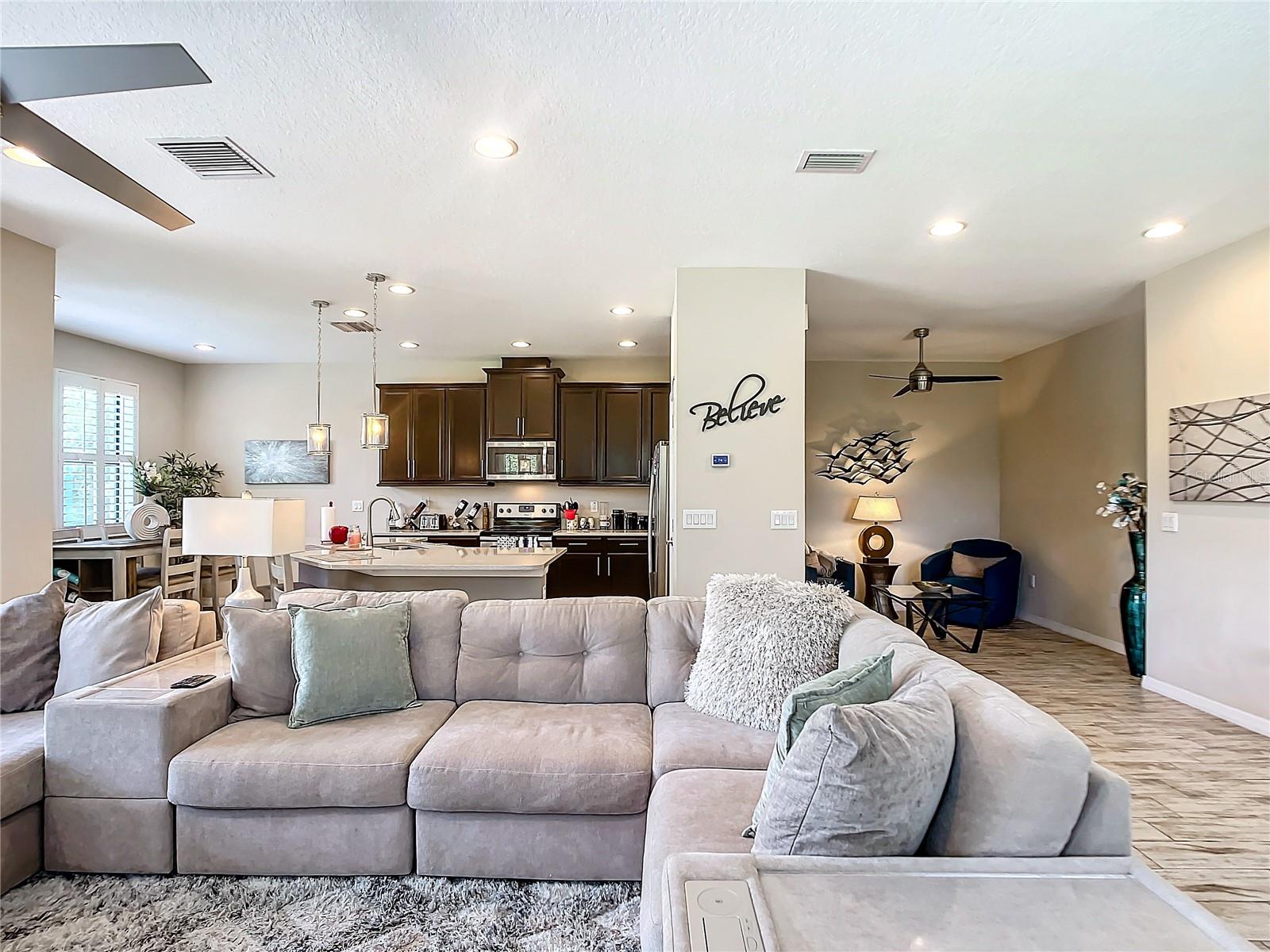 MAPLE GLEN/7 OAKS - Residential