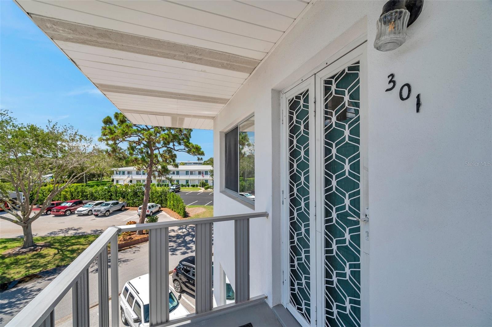 8396 111TH STREET 301