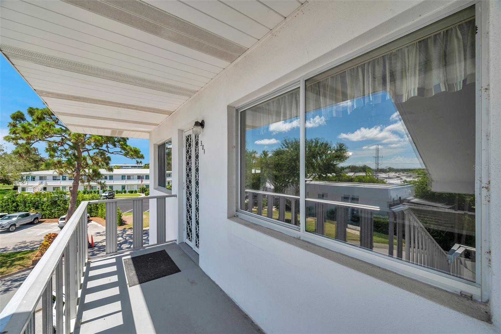 8396 111TH STREET 301