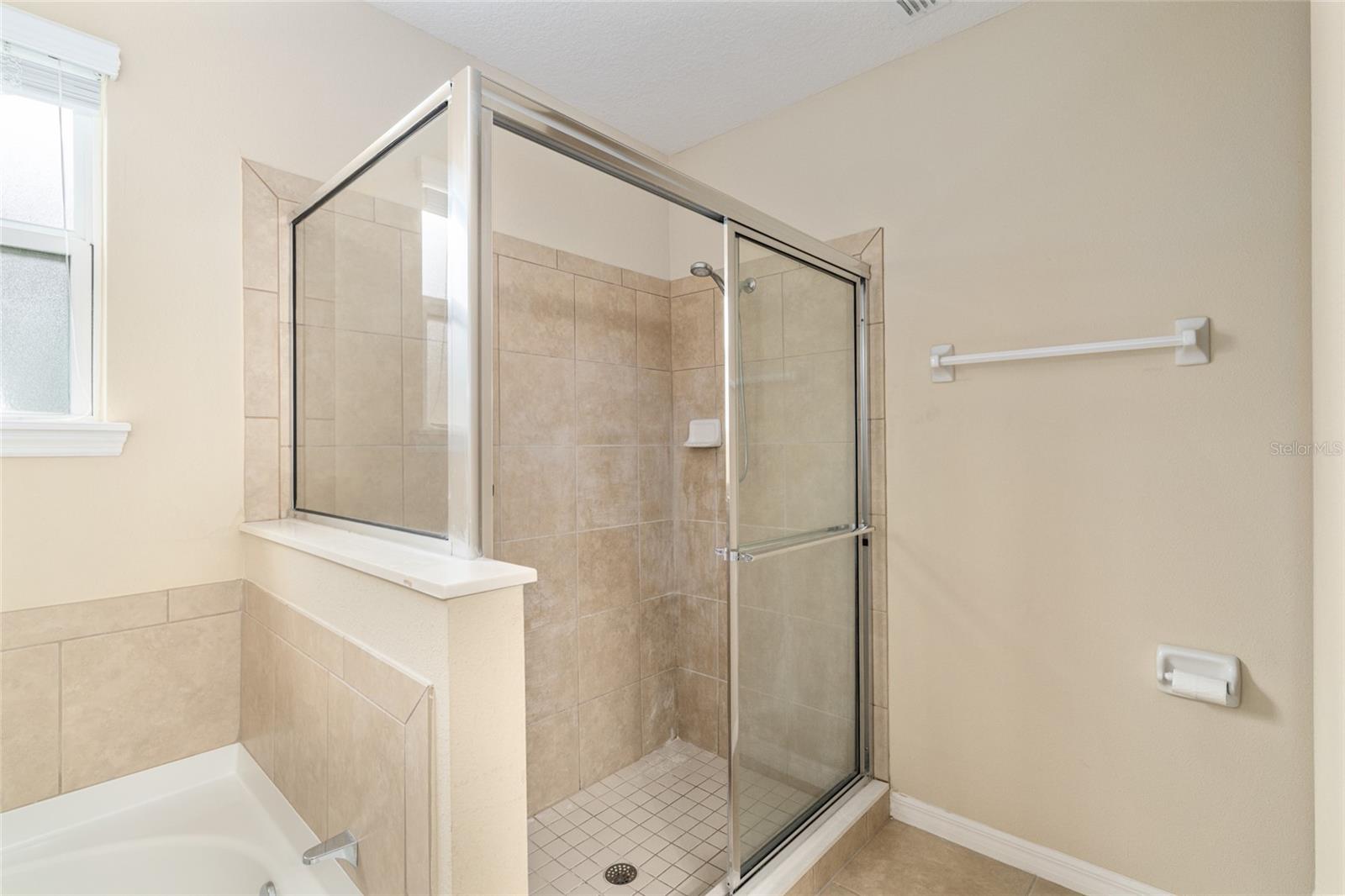 LEESBURG ARLINGTON RIDGE PH 02 - Residential