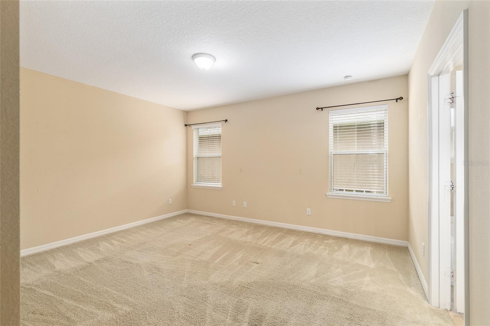 LEESBURG ARLINGTON RIDGE PH 02 - Residential