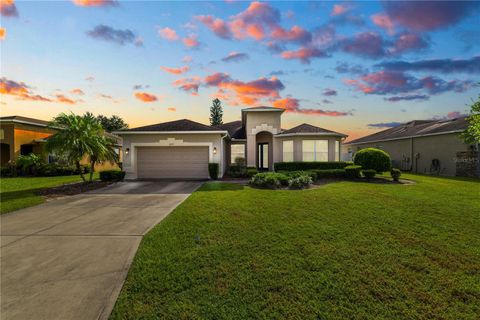 A home in LAKELAND