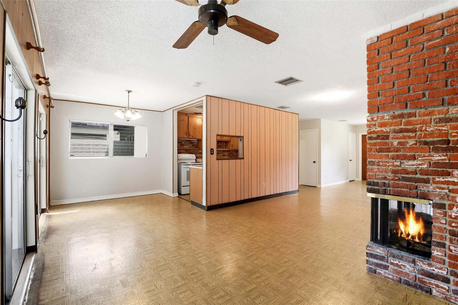 CONWILL ESTATES - Residential Lease