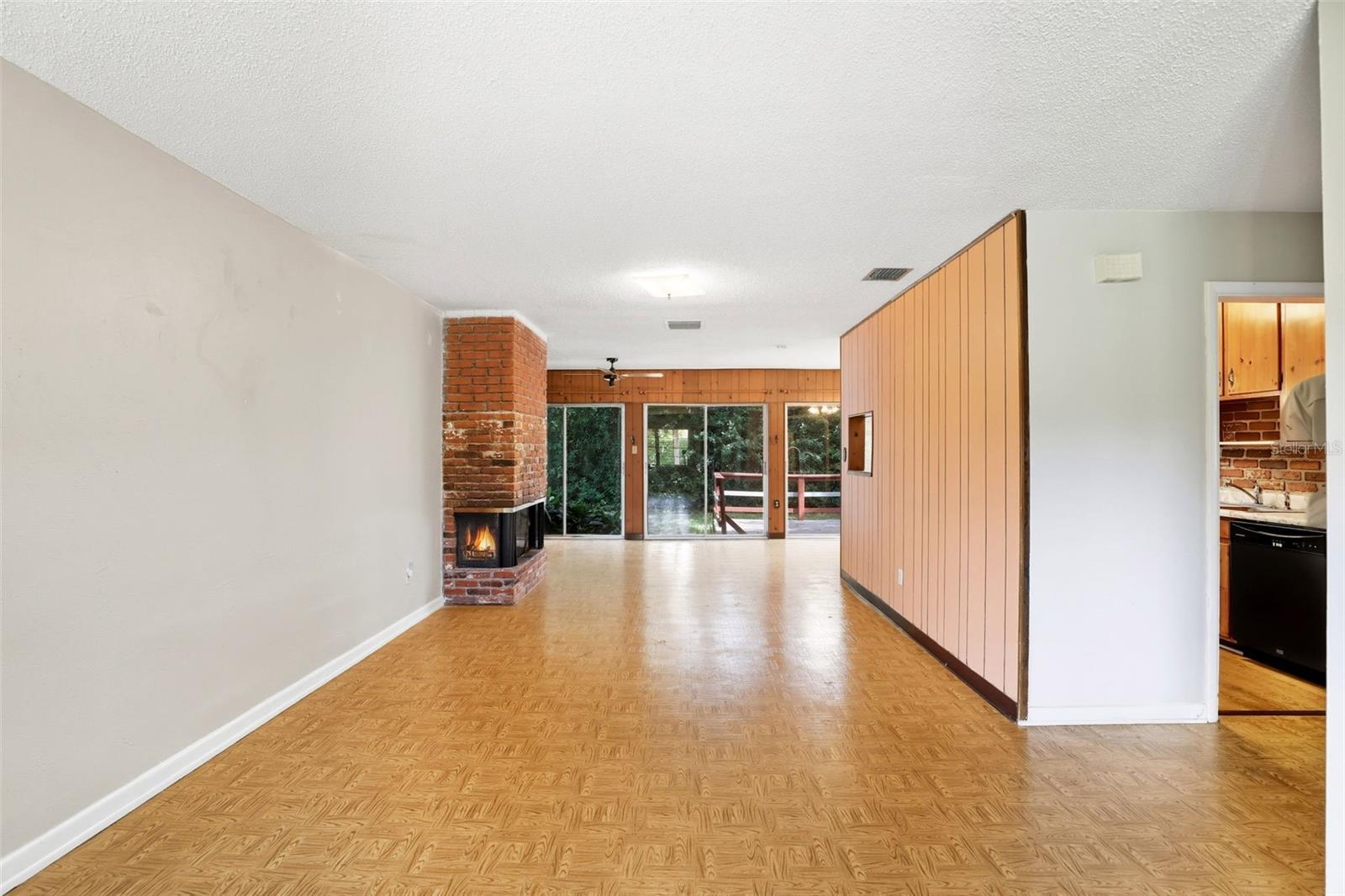 CONWILL ESTATES - Residential Lease