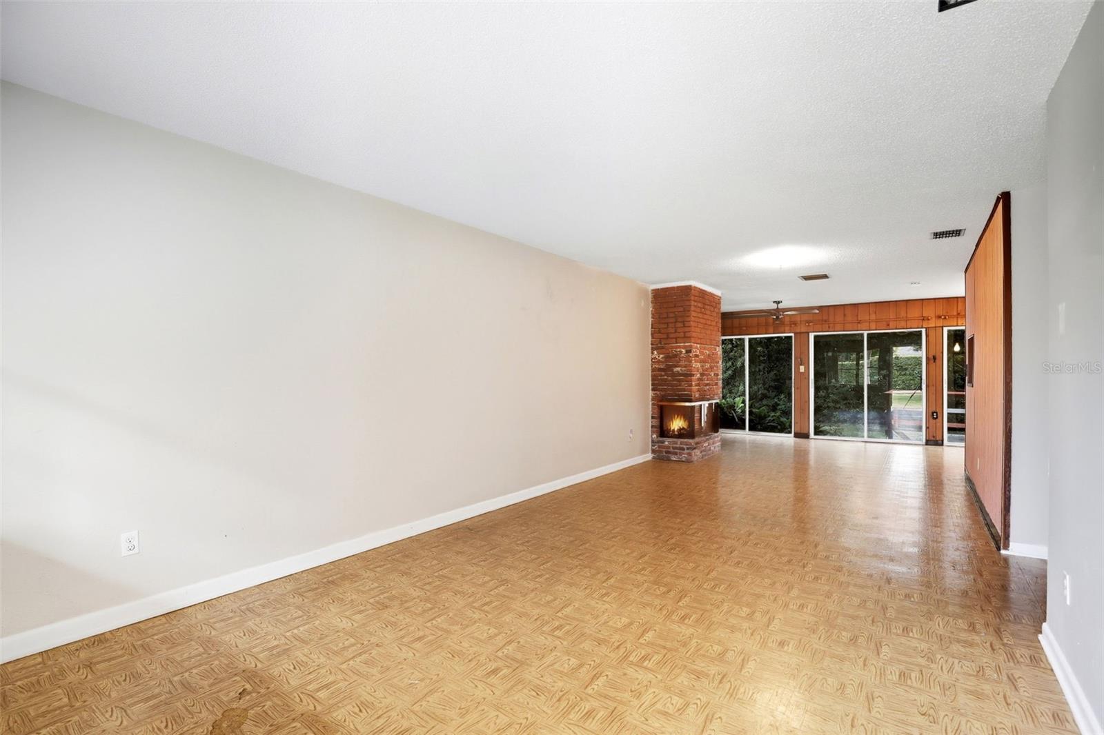 CONWILL ESTATES - Residential Lease