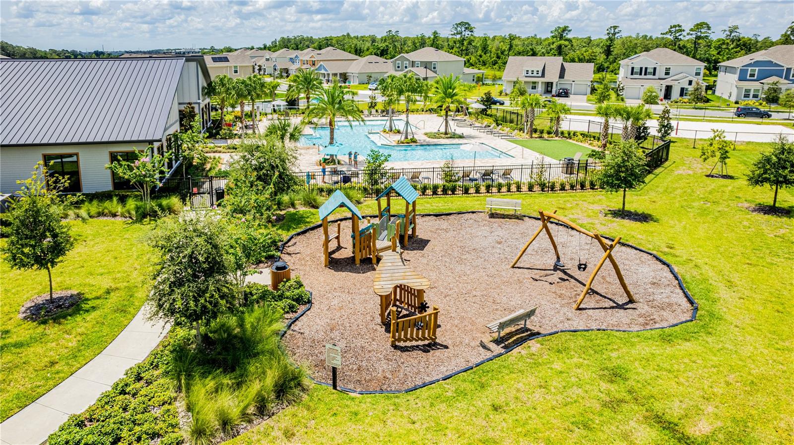 STOREY PARK - Residential