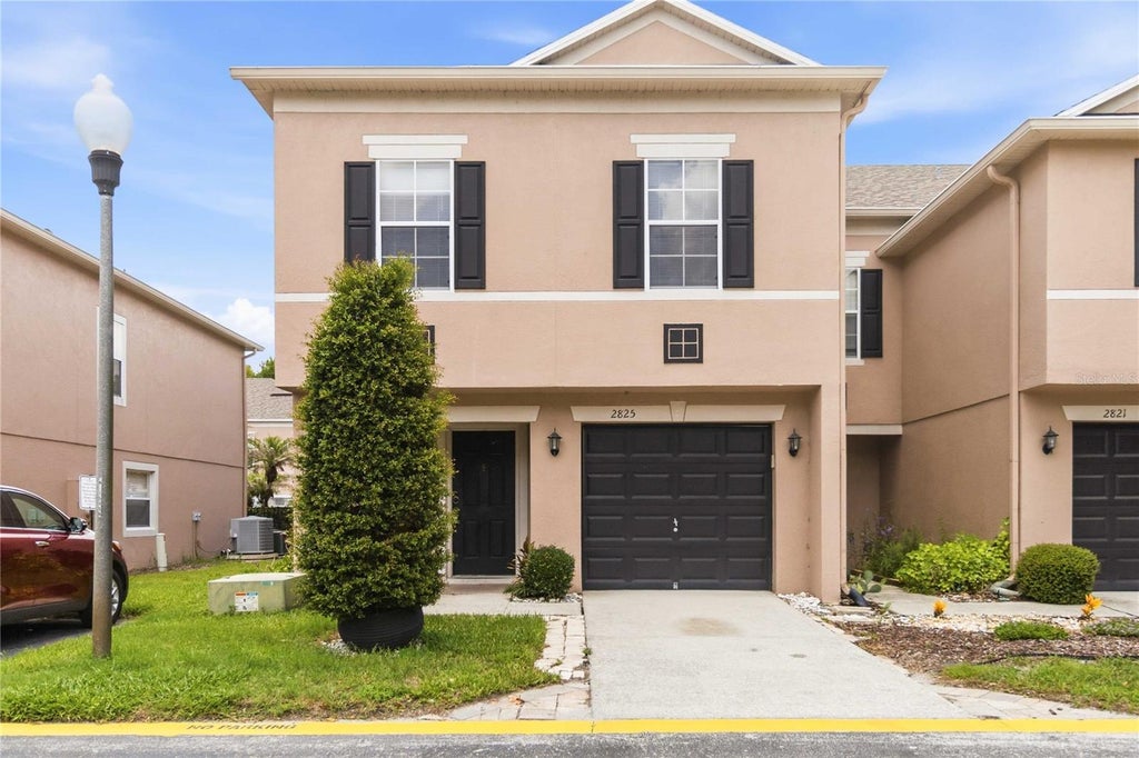 Photo of 2825 Cliffe Court, Oviedo, FL 32765 (MLS # O6427055)