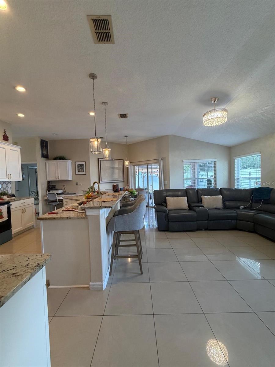 1378 WILDBERRY LANE