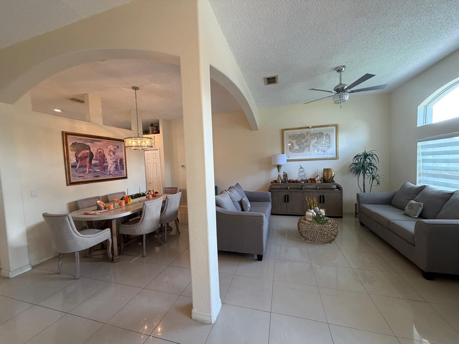 1378 WILDBERRY LANE