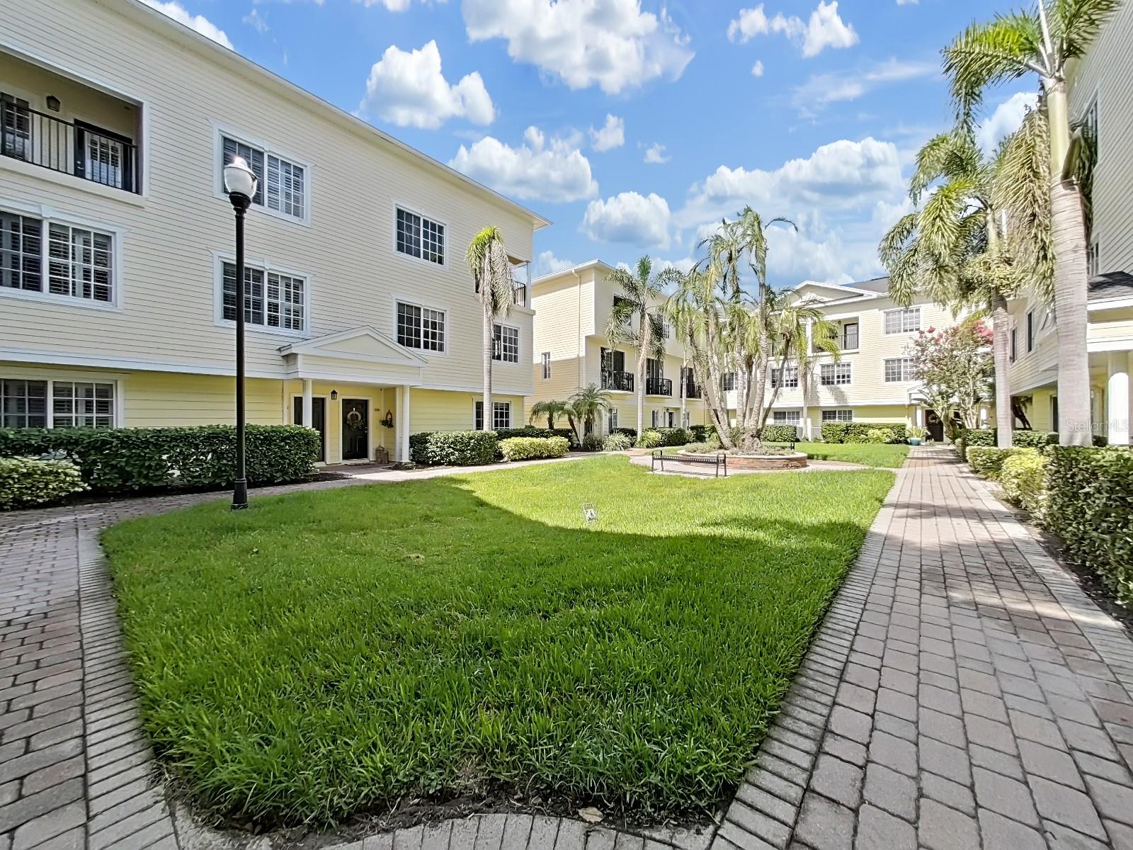 9731 MEADOW FIELD CIRCLE