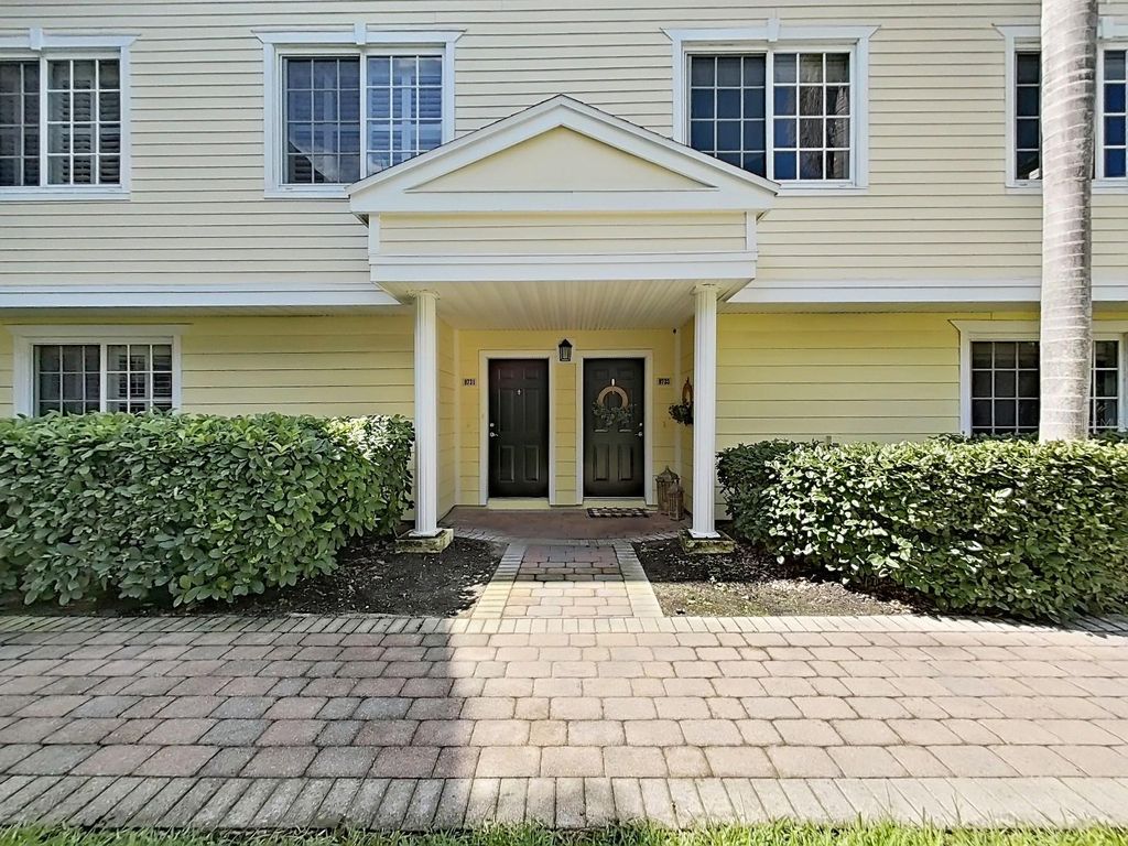 Photo of 9731 Meadow Field Circle, Tampa, FL 33626 (MLS # TB8392906)