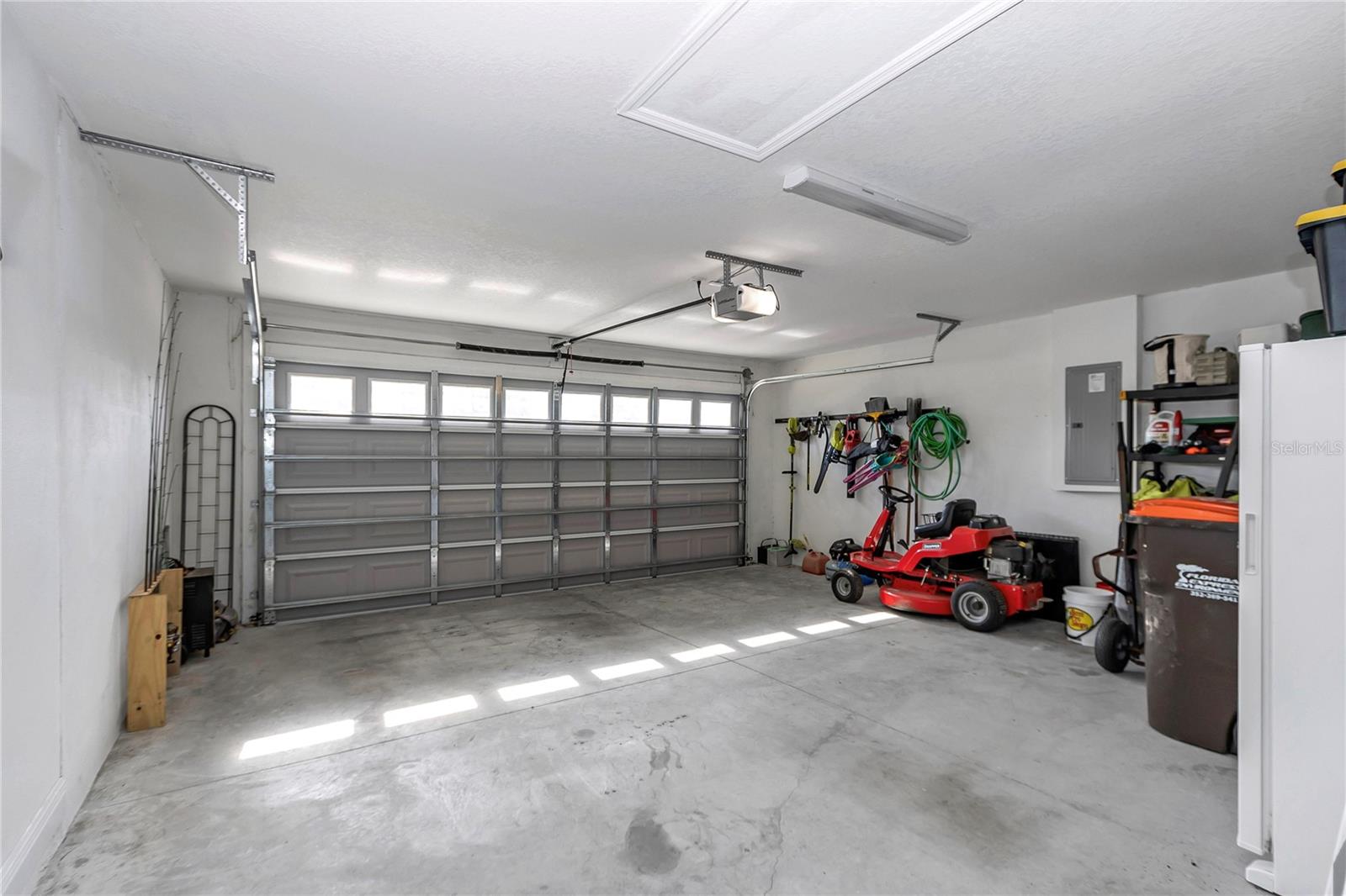 MARION OAKS UN 01 - Residential