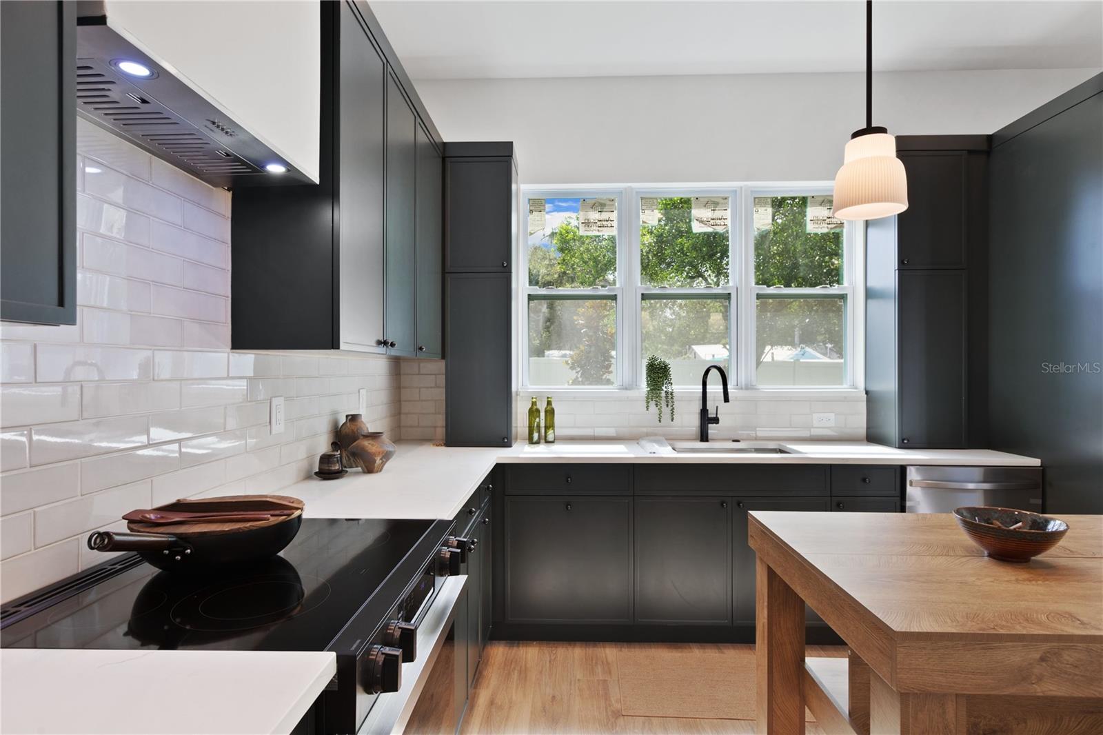 RIVERBEND MANOR - Residential