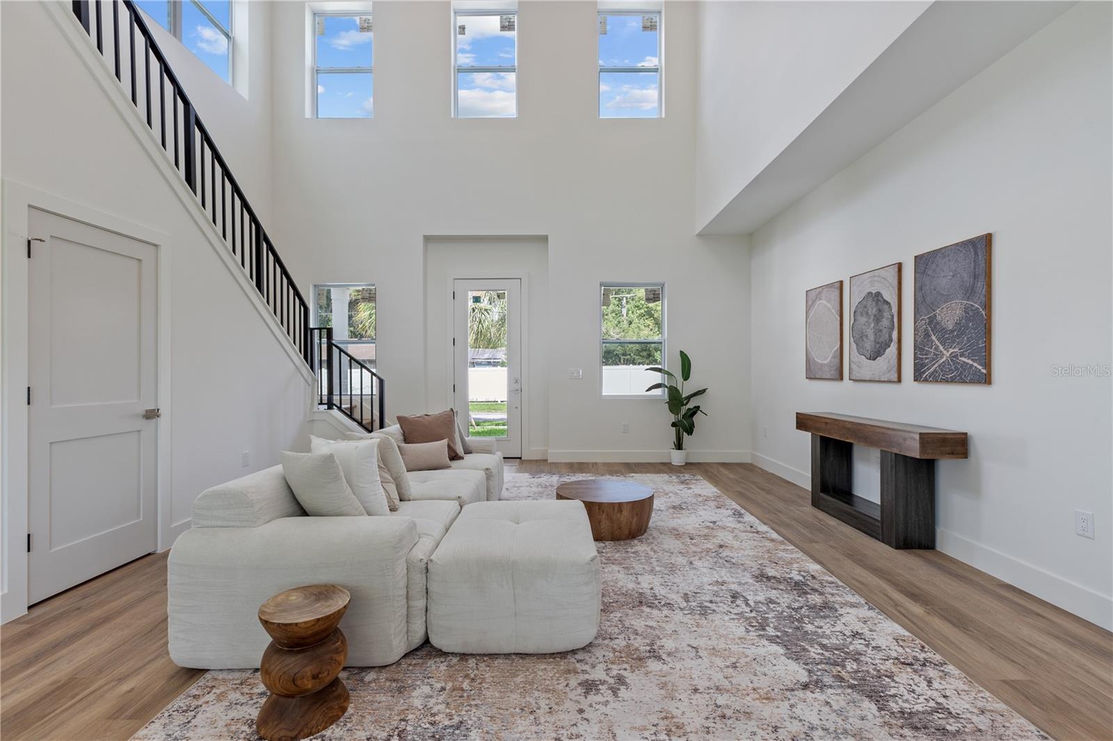 RIVERBEND MANOR - Residential