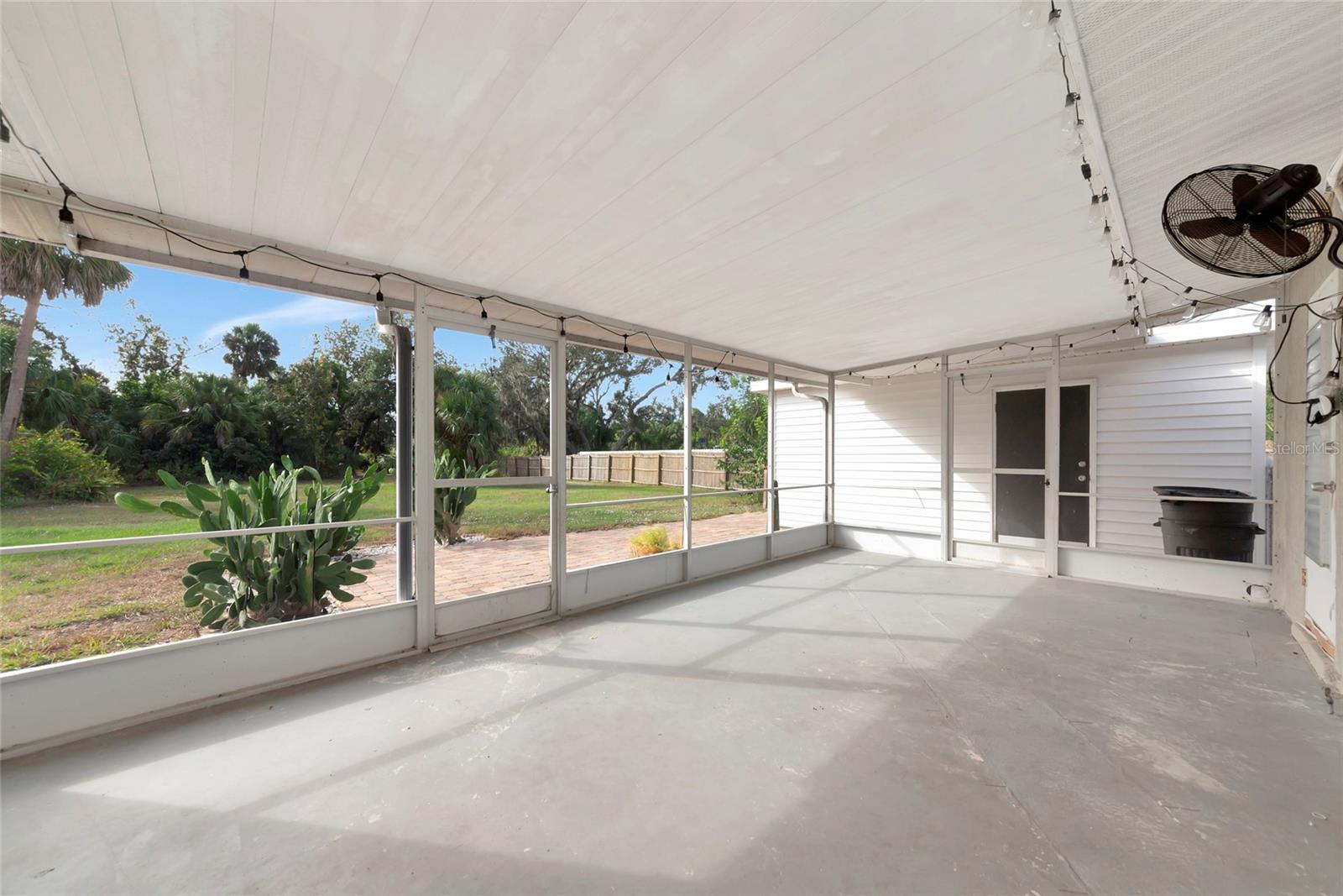 DUDE RANCH ACRES - Residential