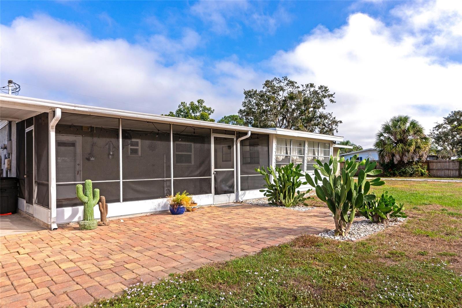 DUDE RANCH ACRES - Residential