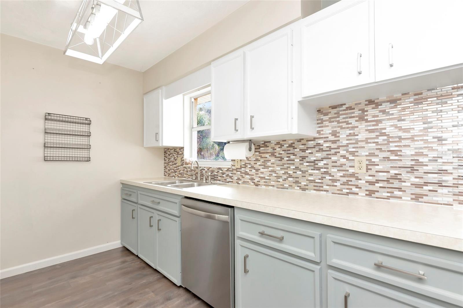 DUDE RANCH ACRES - Residential