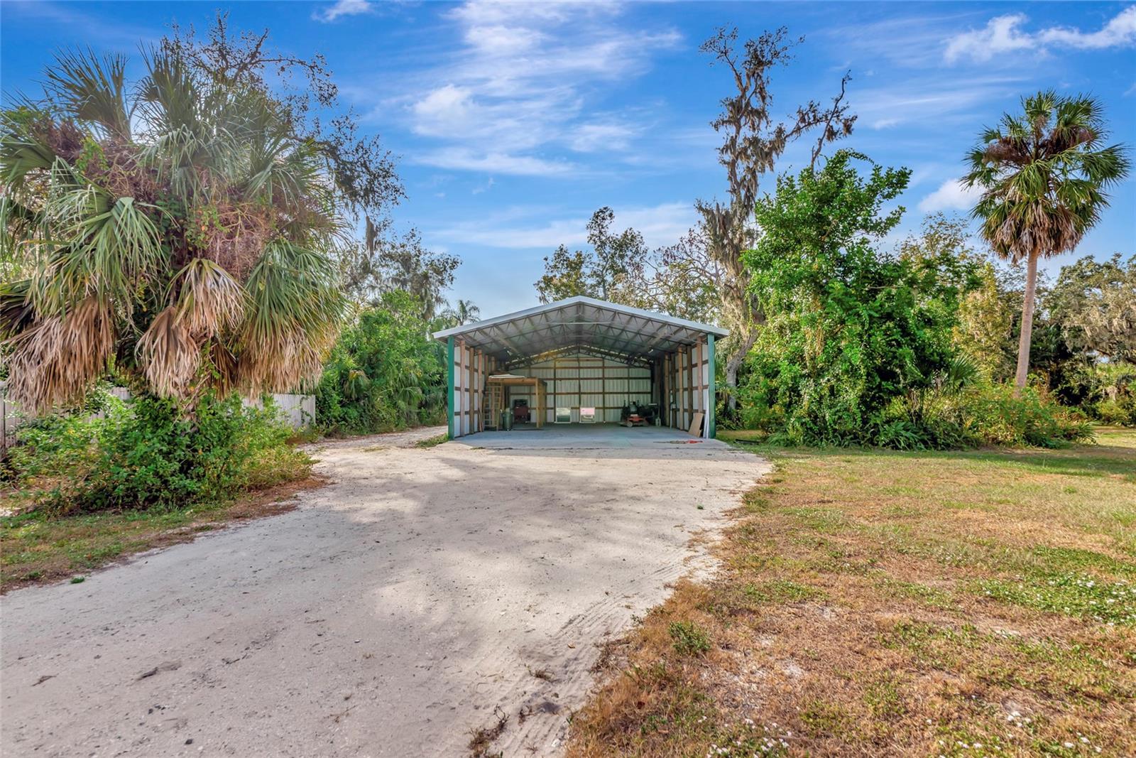 DUDE RANCH ACRES - Residential