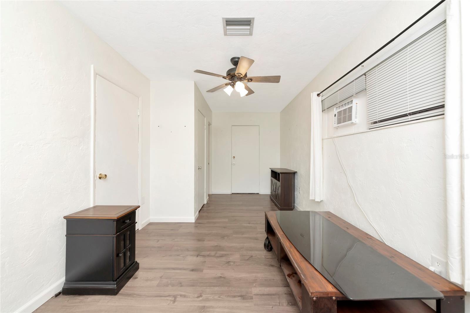 DUDE RANCH ACRES - Residential