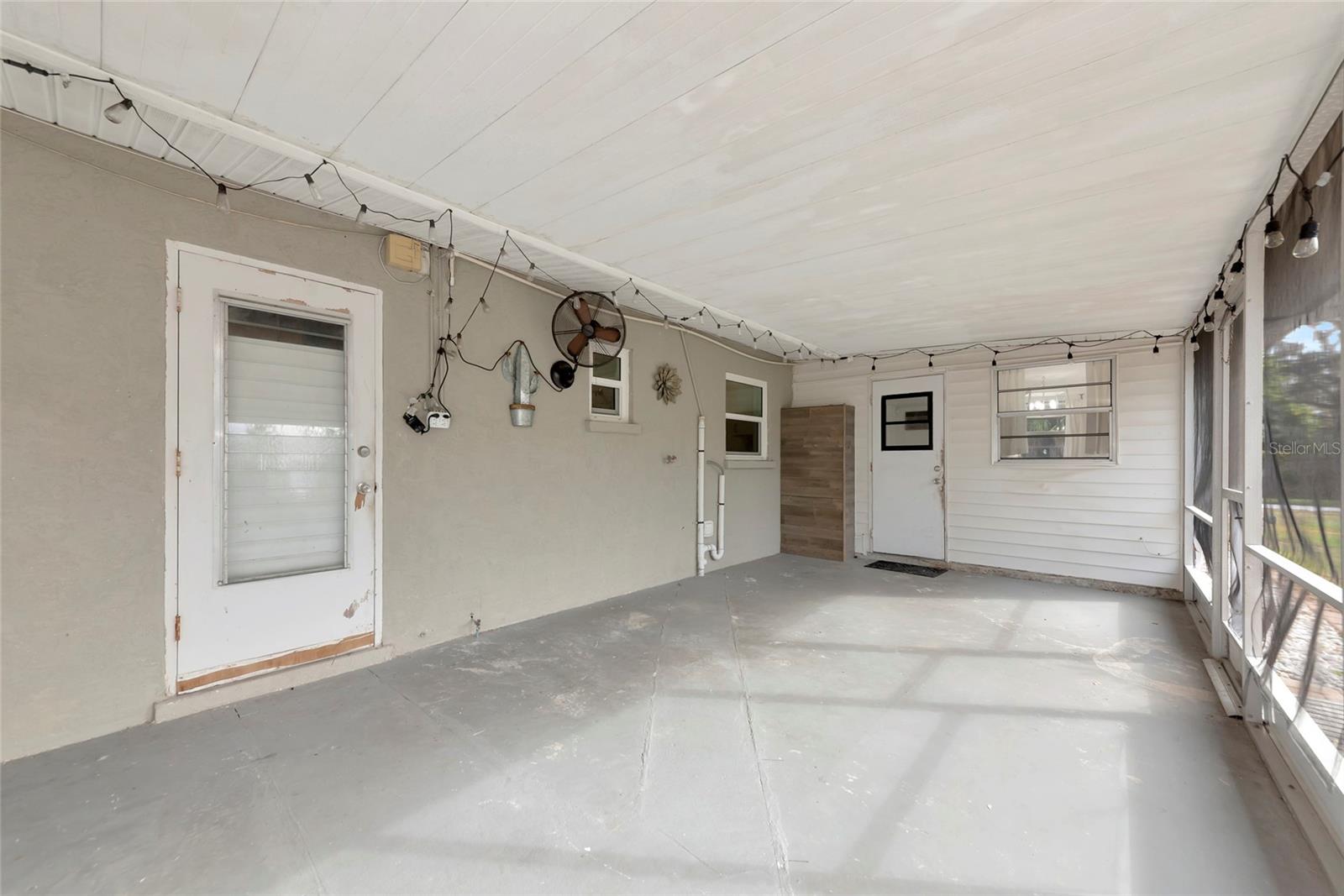 DUDE RANCH ACRES - Residential