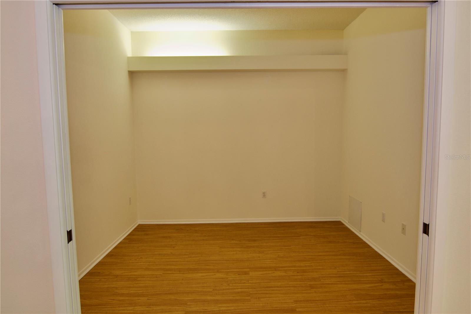 CASA DEL SOL SEC VI - Residential