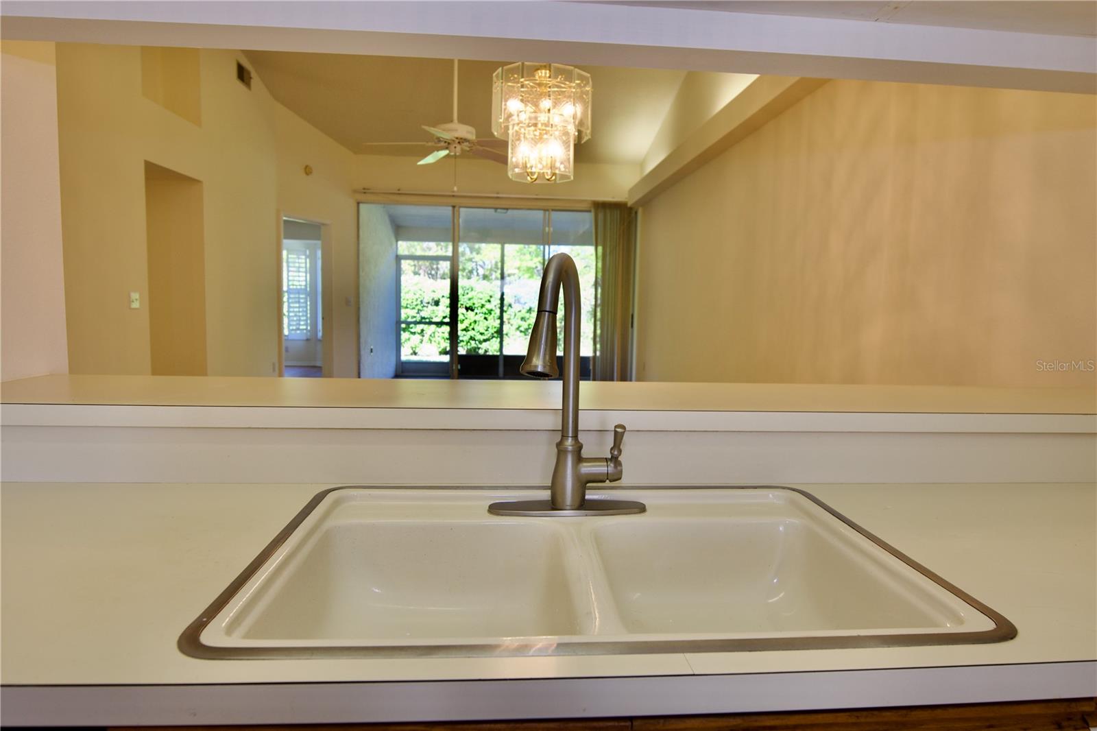 CASA DEL SOL SEC VI - Residential