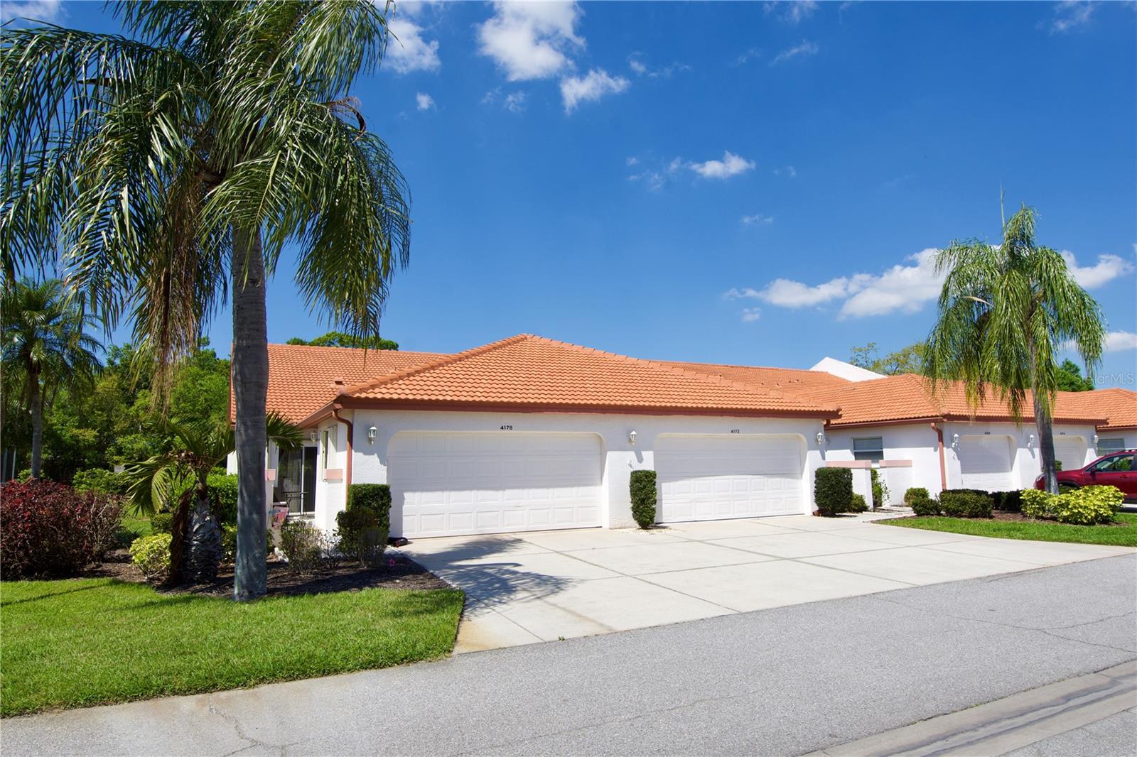 4172 MARSEILLES AVENUE 3255