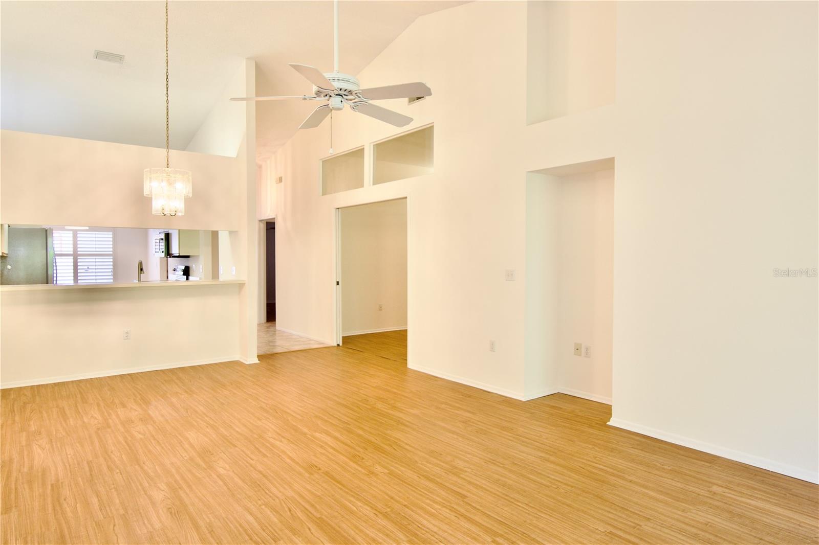 CASA DEL SOL SEC VI - Residential