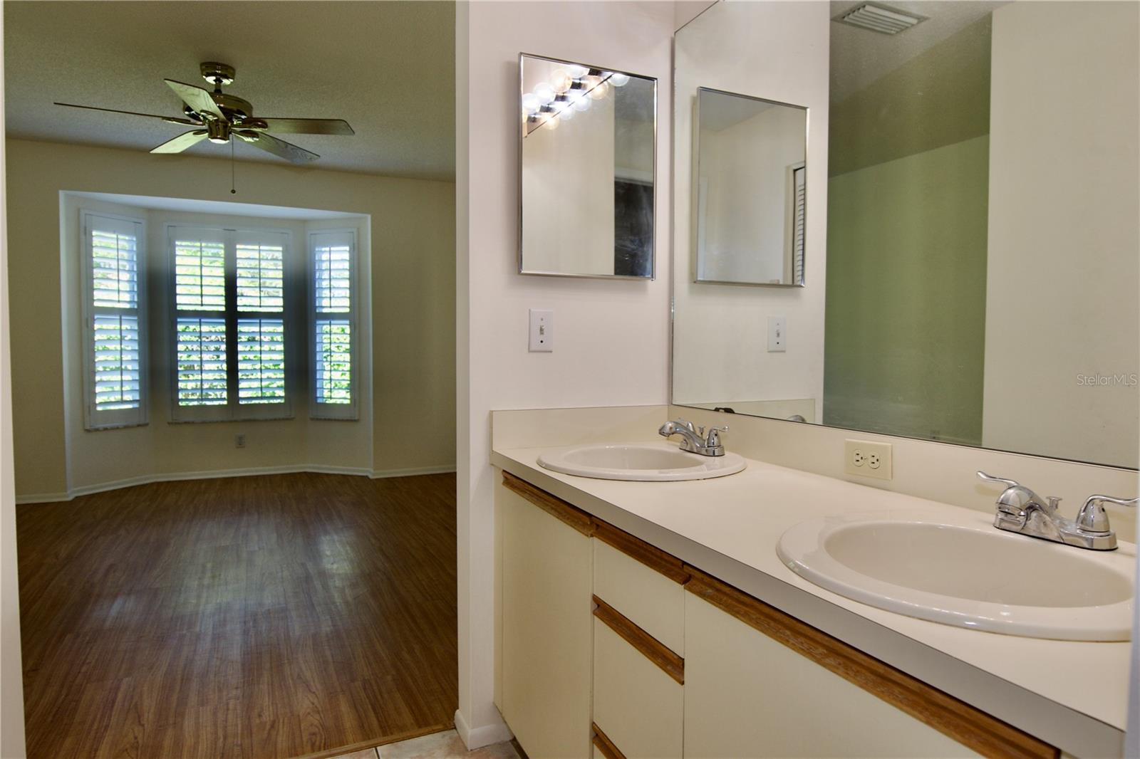 CASA DEL SOL SEC VI - Residential