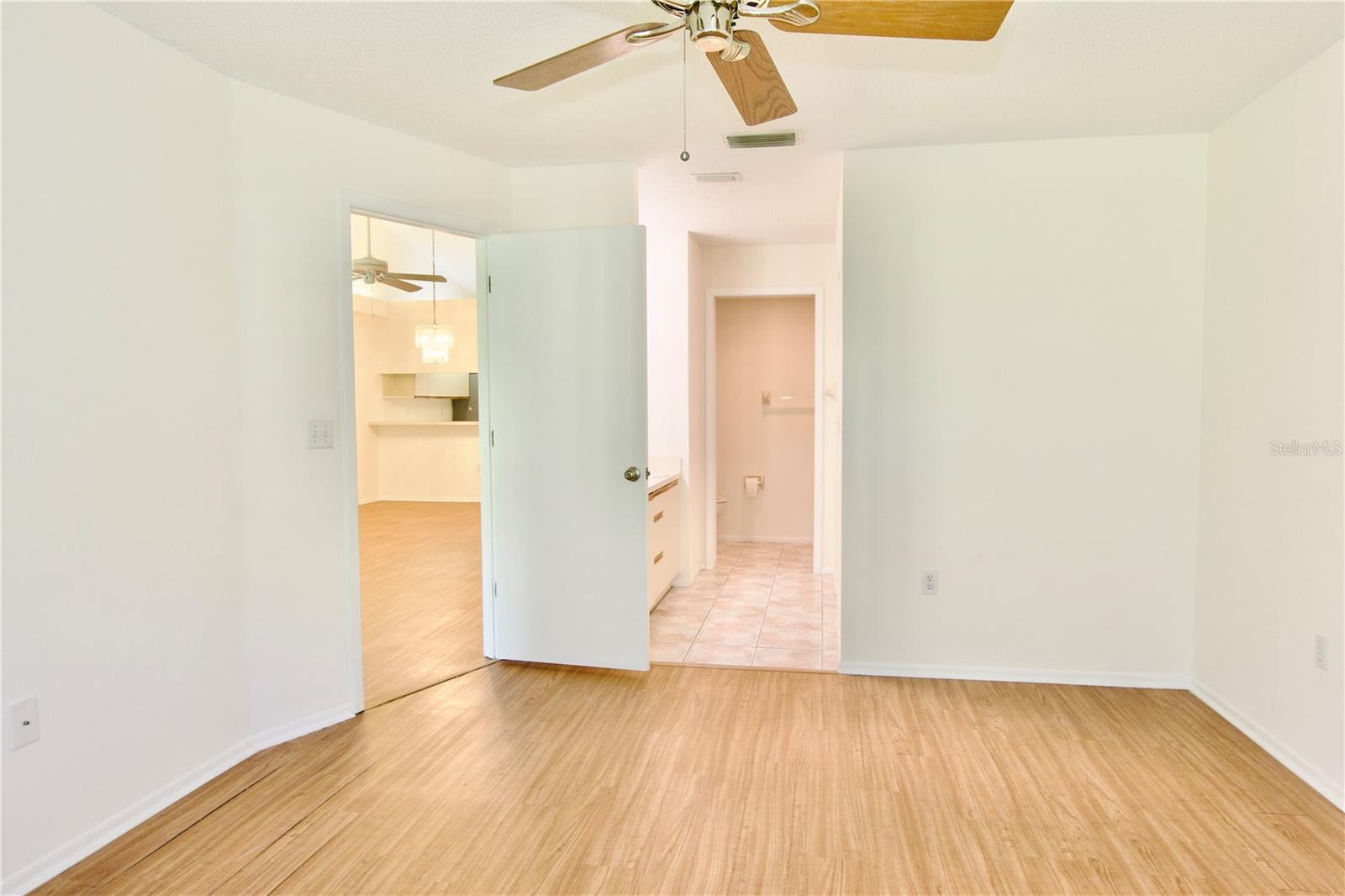 CASA DEL SOL SEC VI - Residential