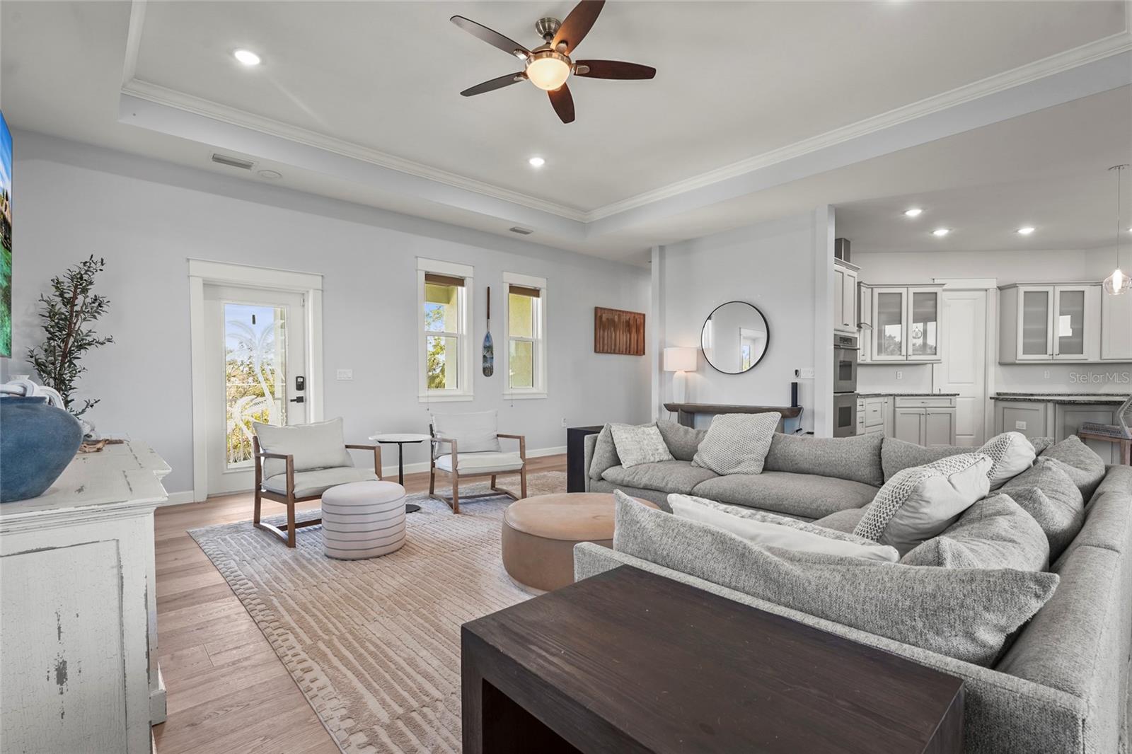 MANGROVE POINT - Residential