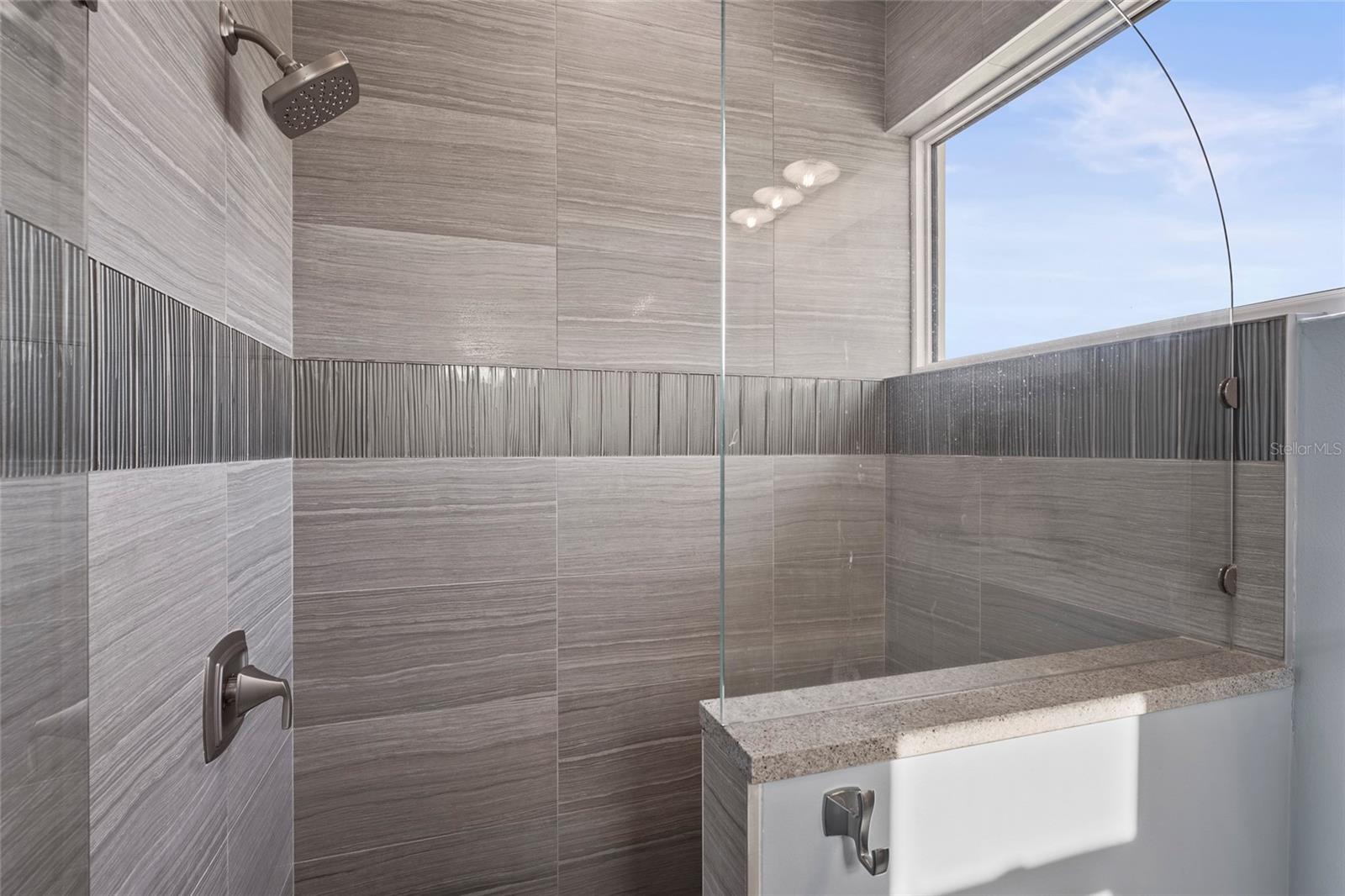 MANGROVE POINT - Residential