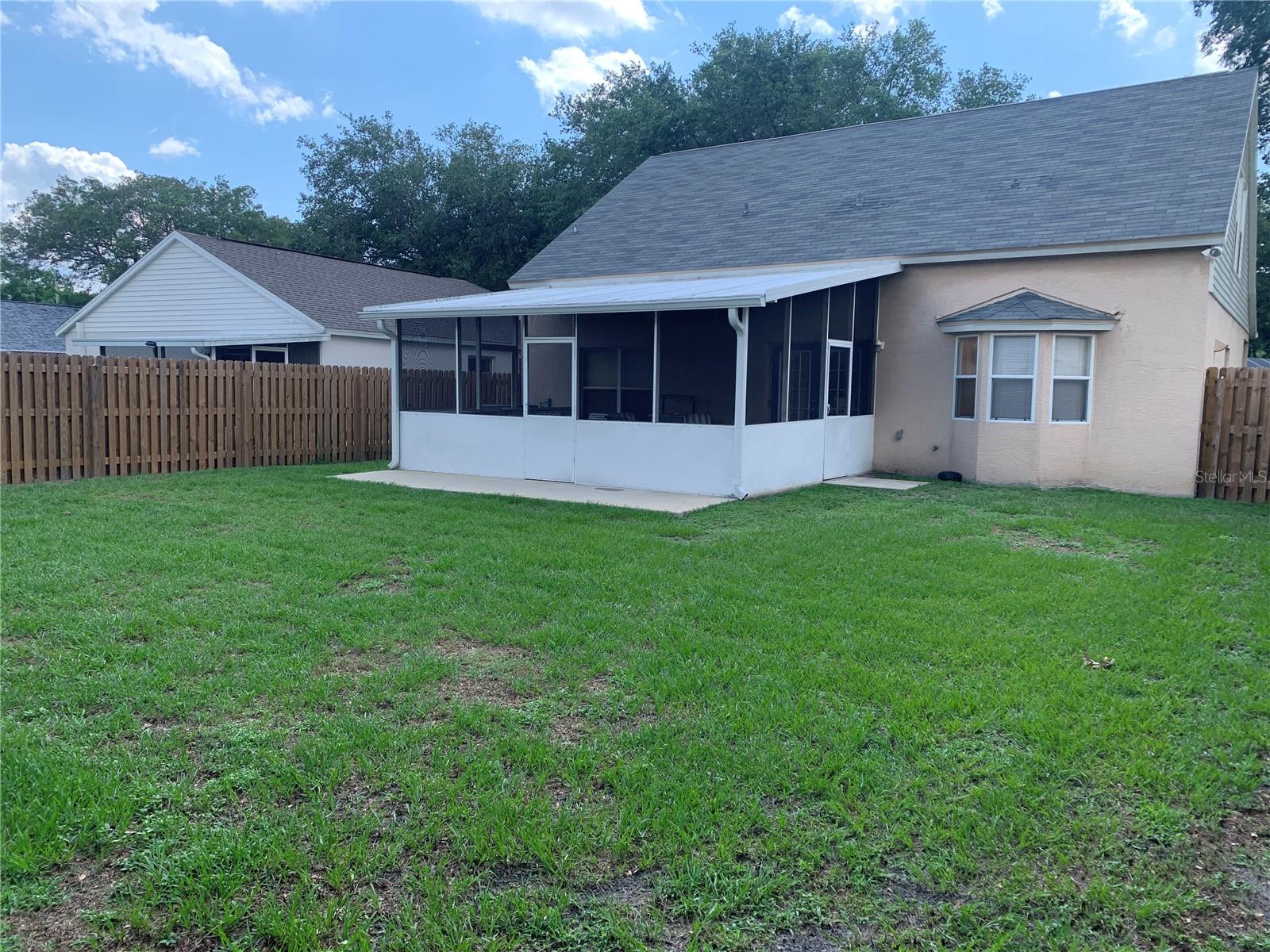 Photo 13 of 16 of 10802 KENBROOK DRIVE house