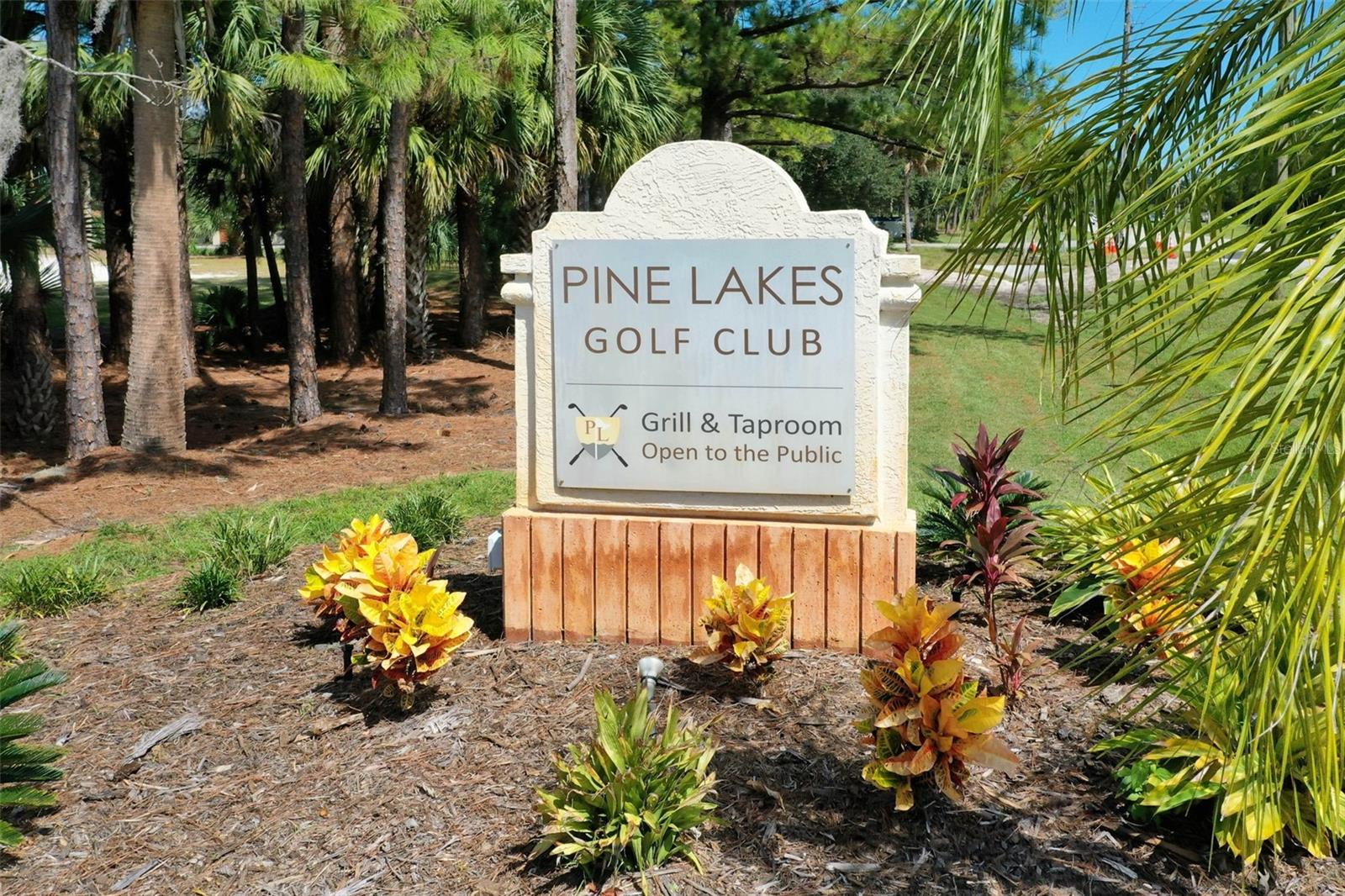 DEERWOOD REP BLK 20 PINE LAKES GOLF COURSE - Residential
