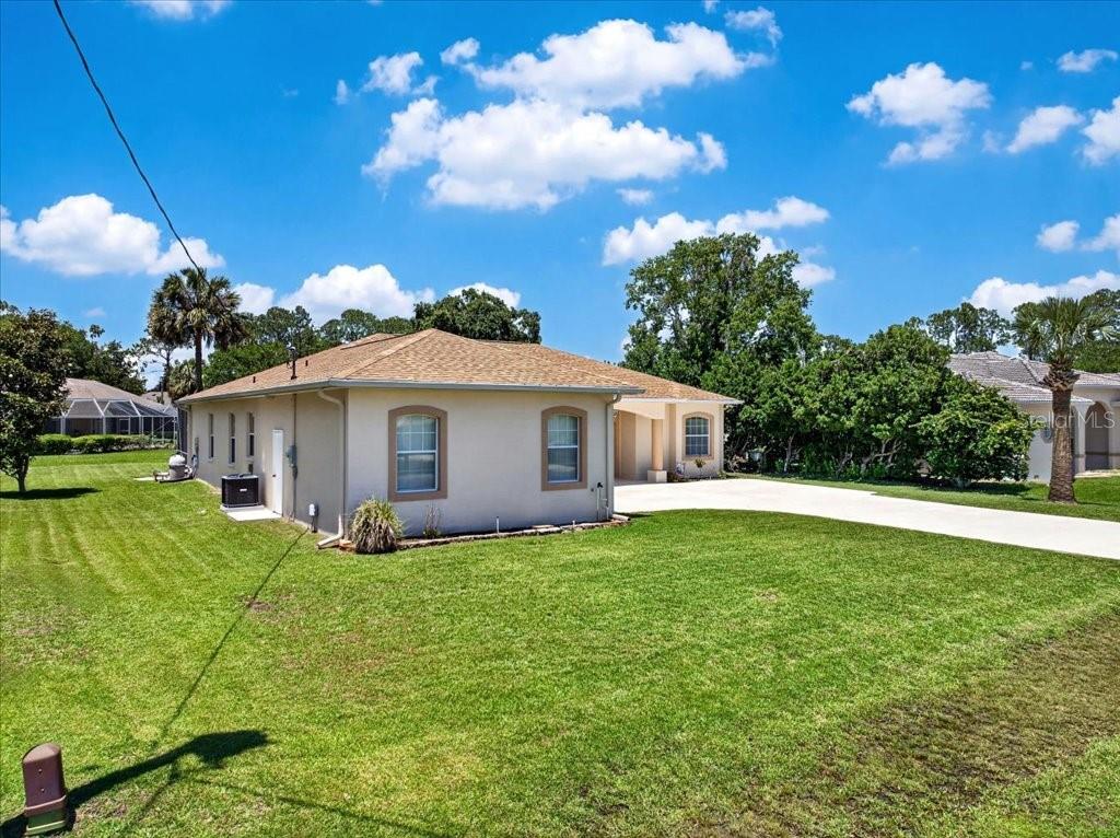 DEERWOOD REP BLK 20 PINE LAKES GOLF COURSE - Residential