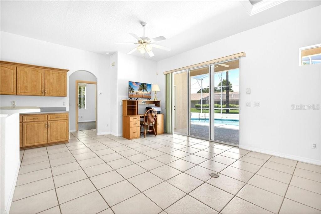 DEERWOOD REP BLK 20 PINE LAKES GOLF COURSE - Residential