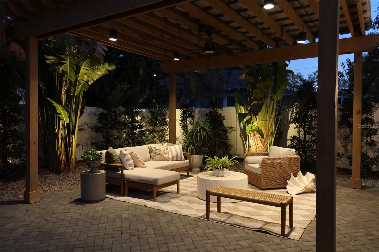 CHELSEA - Residential