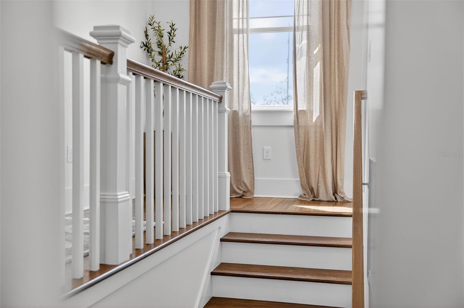 CHELSEA - Residential